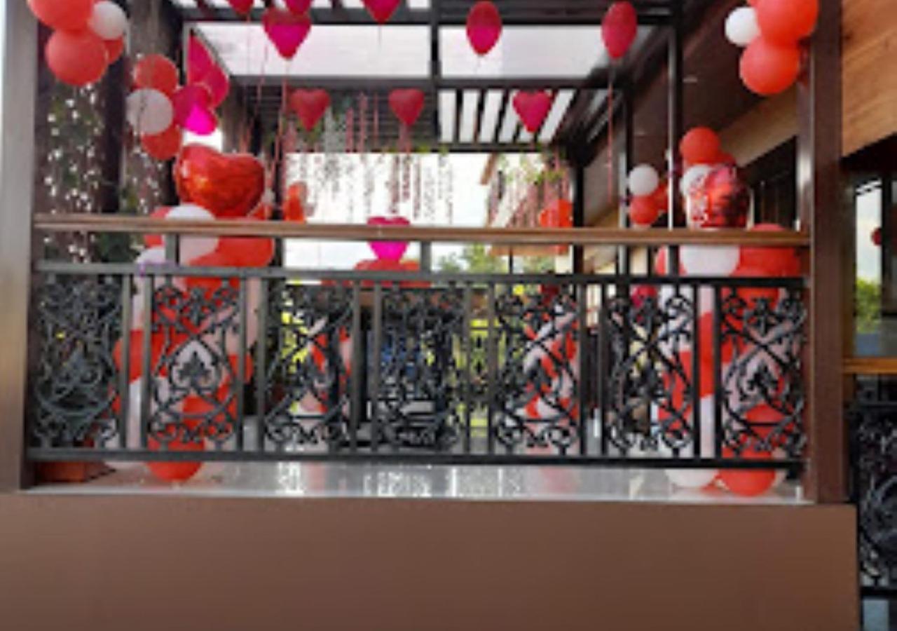 Hotel Rajwada Kapurhol Kapurwahal Εξωτερικό φωτογραφία
