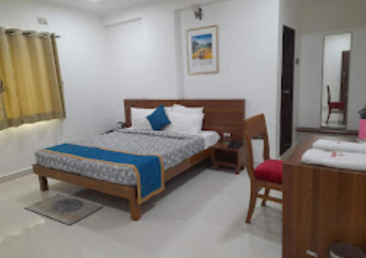 Hotel Rajwada Kapurhol Kapurwahal Εξωτερικό φωτογραφία